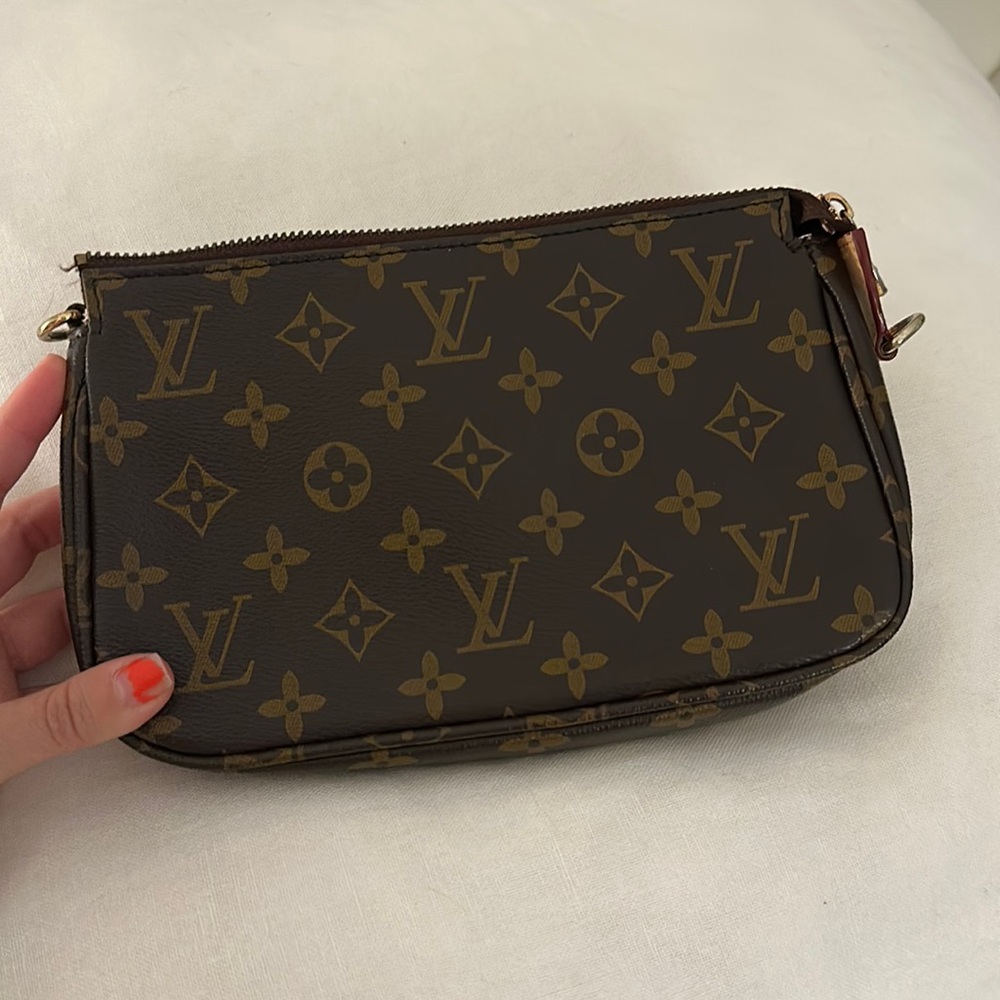 pochette - no strap